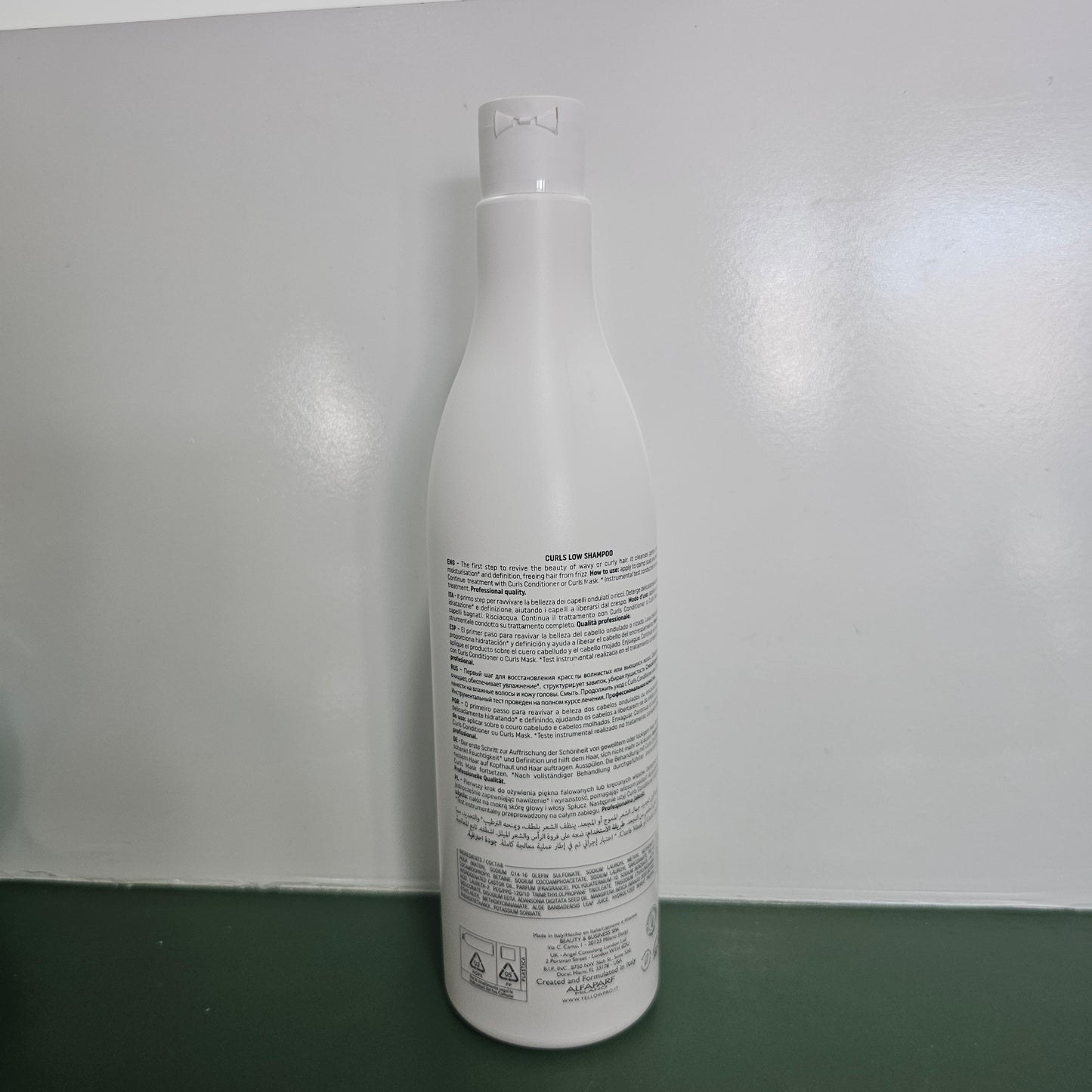 Curls | Low Shampoo 16.9 Oz