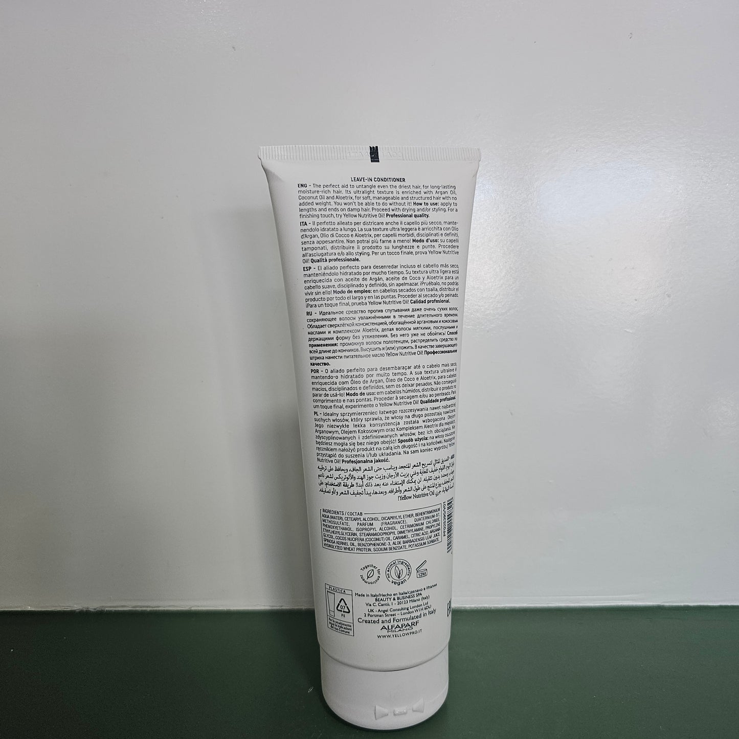 Nutritive | Leave-In Conditioner 8.45 Oz