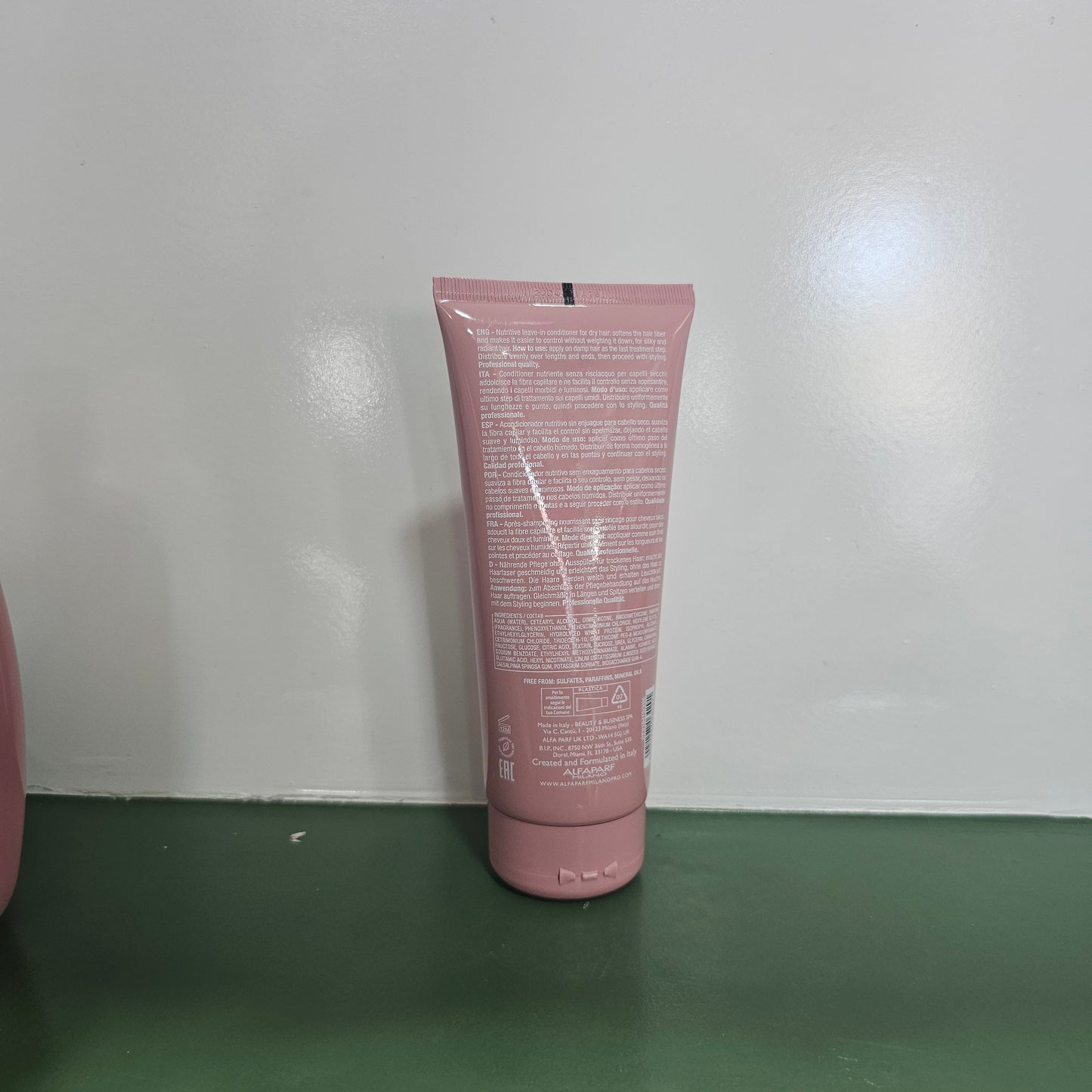 Semi Di Lino Moisture | Nutritive Leave-in Conditioner 6.7 Oz